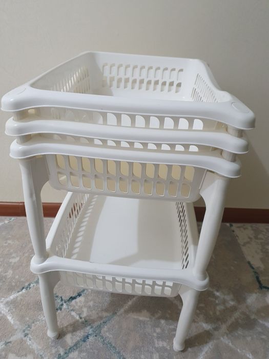 Продам универсальную этажерку