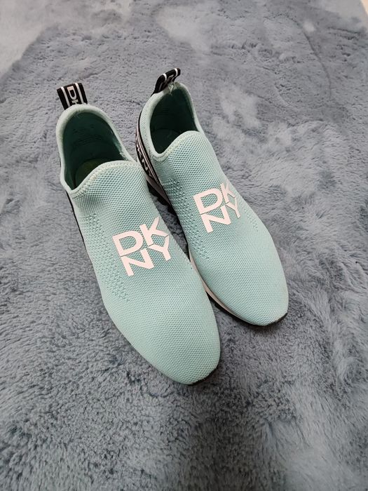 Pantofi sport DKNY