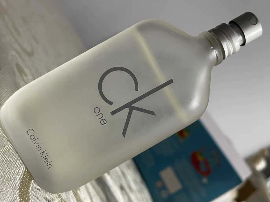 Продаю оригинальный парфюм Calvin klein