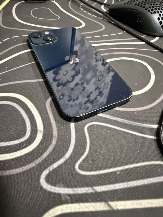 Продам iphone 14 128 GB