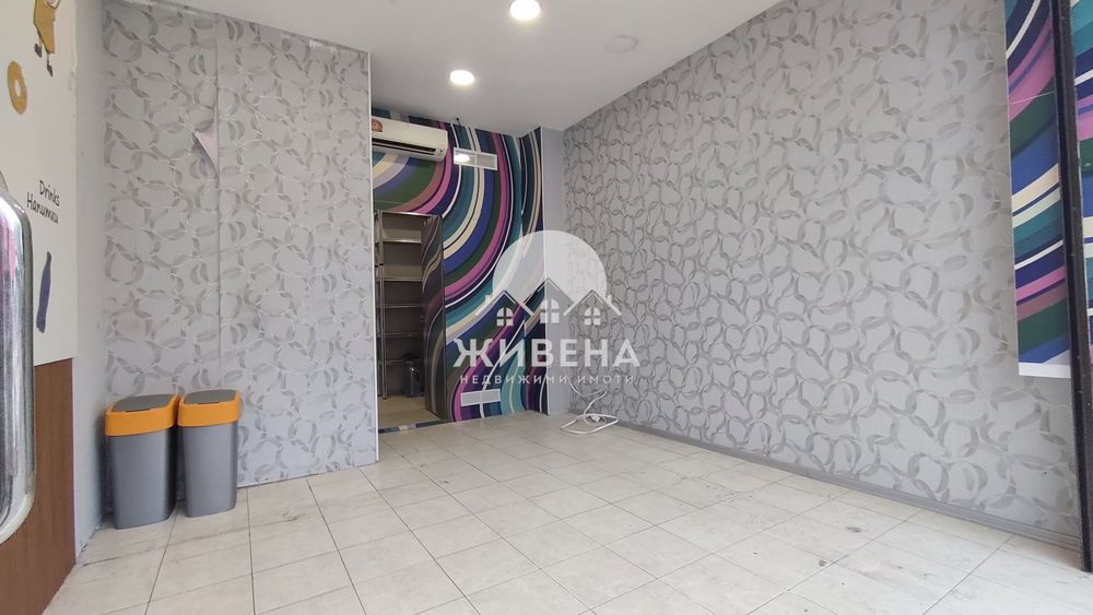 Магазин - 27 кв.м, на главен булевард, Център, Варна