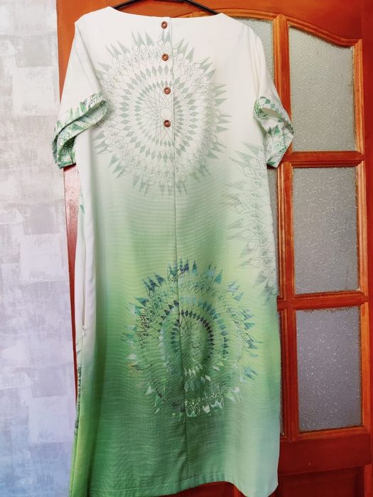 Нарядные вечерние платья