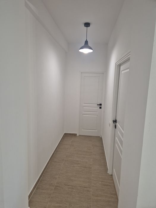 Închiriez apartament bloc nou!
