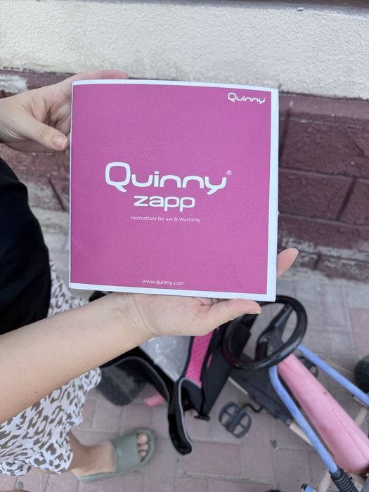Продам коляску quinny zapp