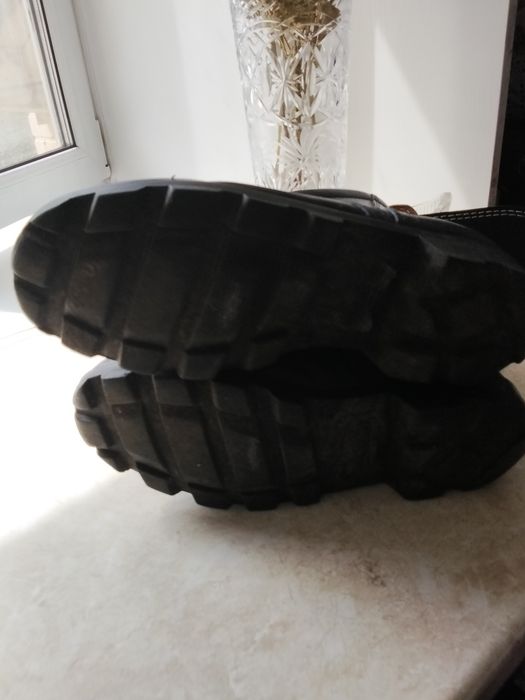 Продам военный кожаные бертцы 40размер.