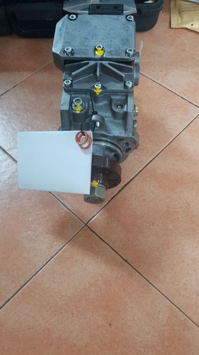 Pompa injectie Opel Frontera