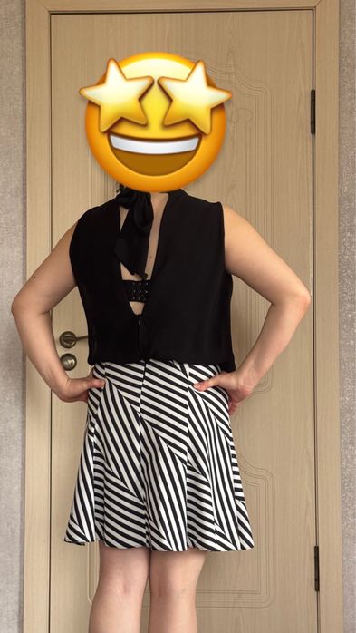 Платье с необычным фасоном