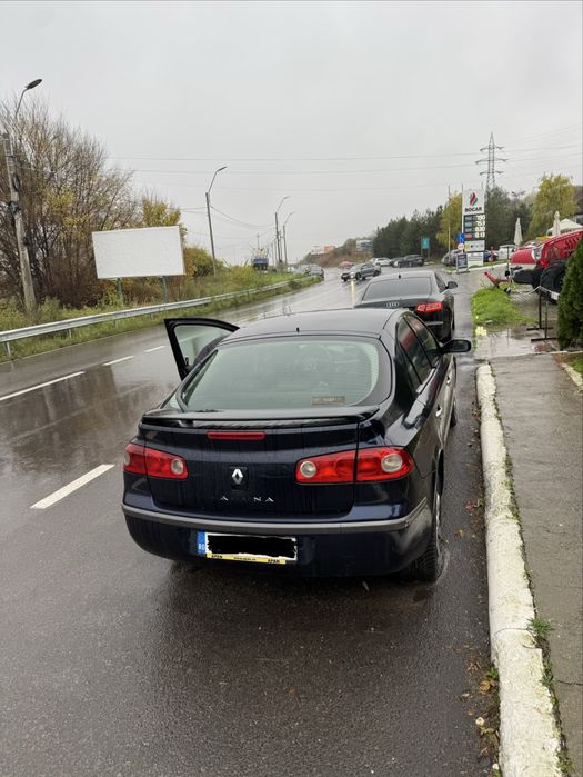 Vând Renault Laguna