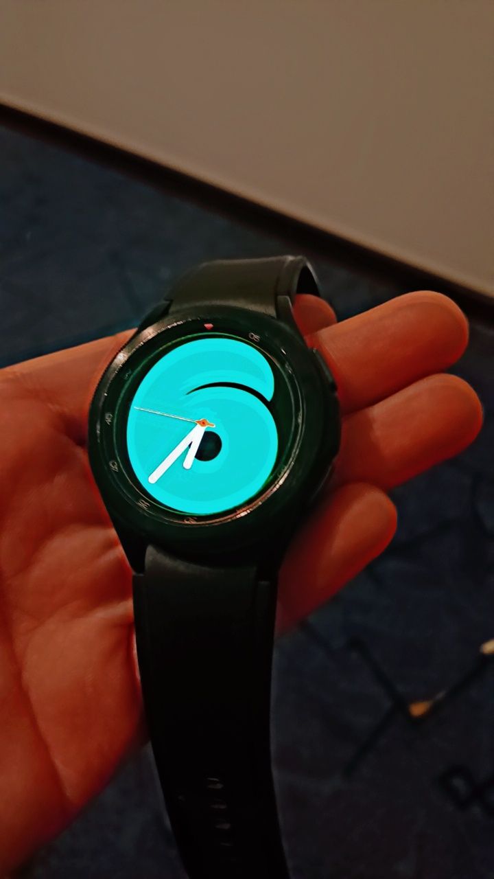 Ceas smartwatch samsung watch 4 900 lei emag Vasilati OLX.ro