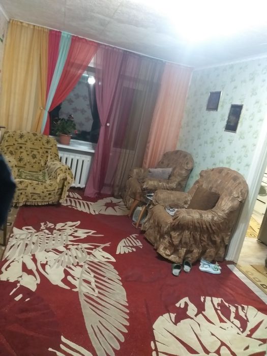 Продам 3-х комнатную комнату.