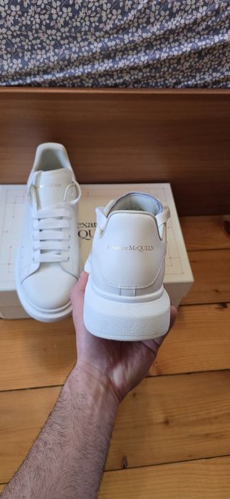 Alexander McQueen oversized sneakers Triple White 44