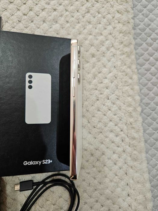 Смартфон Samsung Galaxy S23 Plus, 512GB, 8GB RAM, 5G, Cream + подаръци