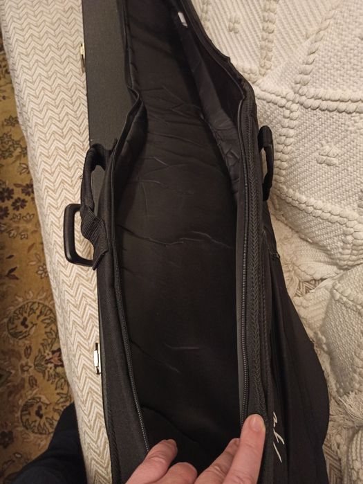 Case toc + husa Fender chitara bas