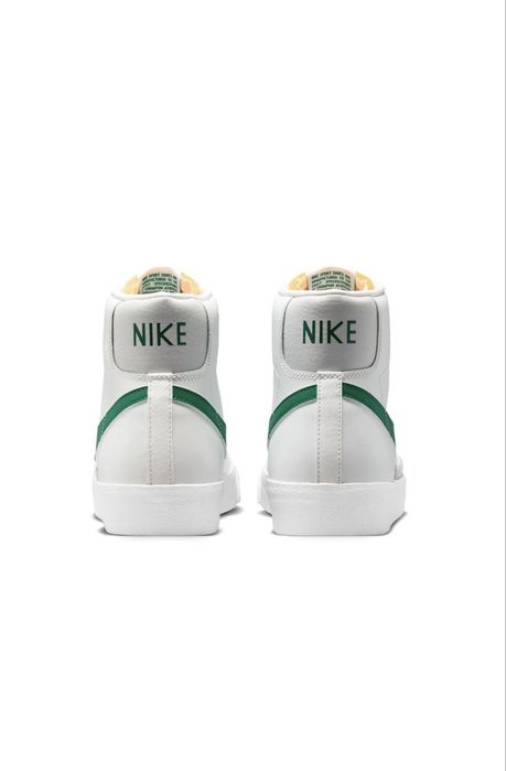 Nike Blazer MID '77