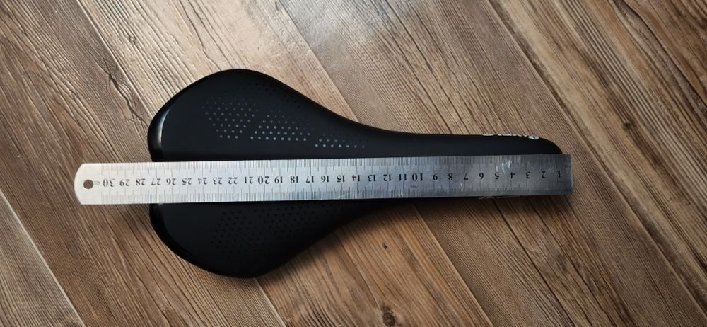 Седло для велосипеда Velo VL-1B12