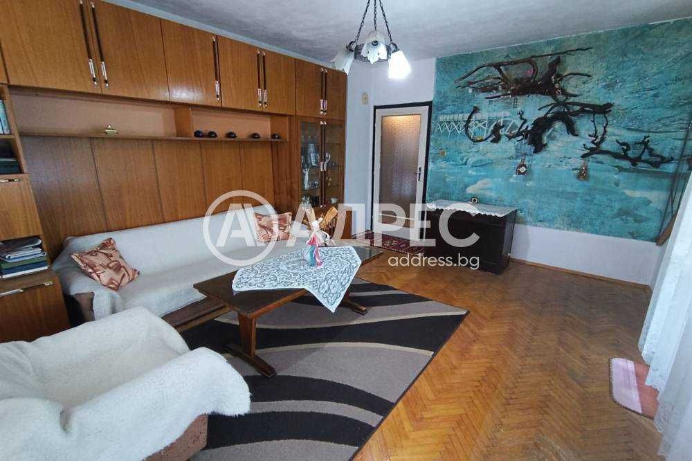 Mногостаен апартамент в гр. Разград, кв. "Варош!