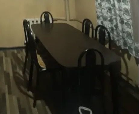 Продам стол со стульями