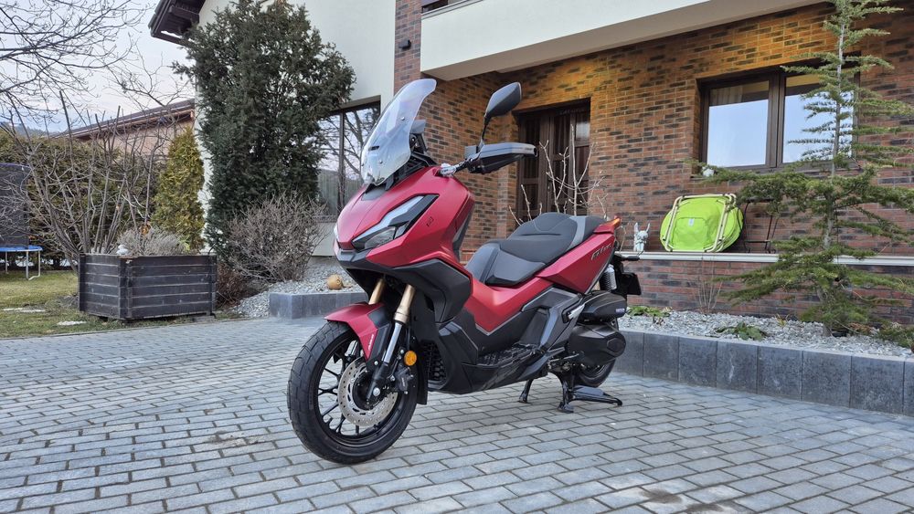 Honda ADV 350  800 km!!!