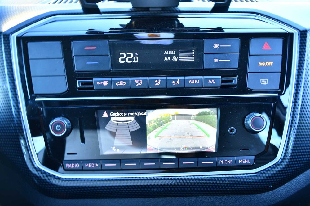 Volkswagen e-Up! 2022 | 36.500 km | 100% Electric | 36,8 kWh | 83 CP