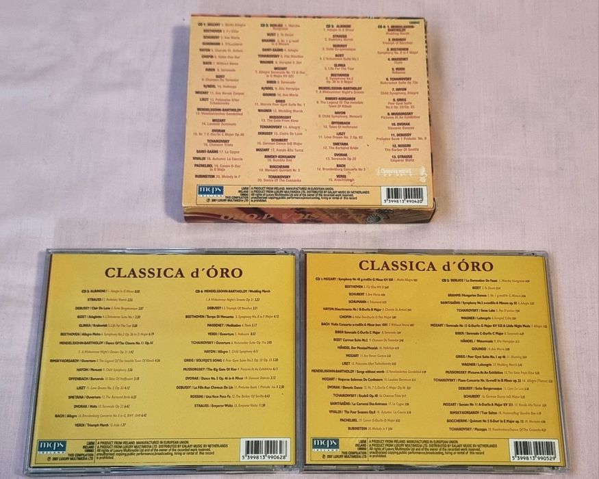 2 seturi de 4 Cd-uri cu muzica clasica