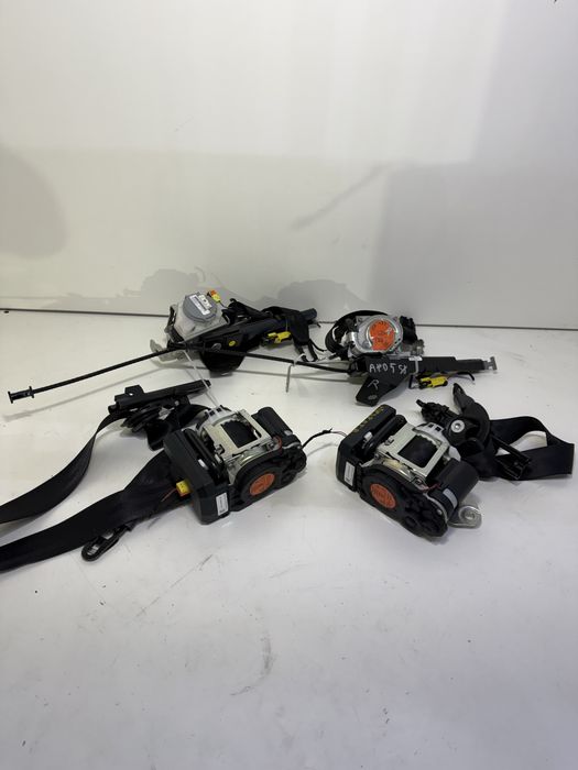 Предпазни колани Audi A8 D5 S8 D5 4N преден ляв преден десен