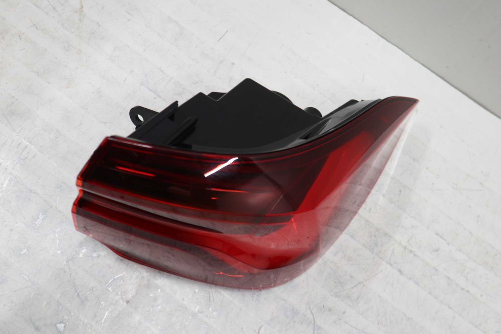 Оригинален чисто нов десен външен стоп за БМВ Х2 Ф39 BMW X2 F39