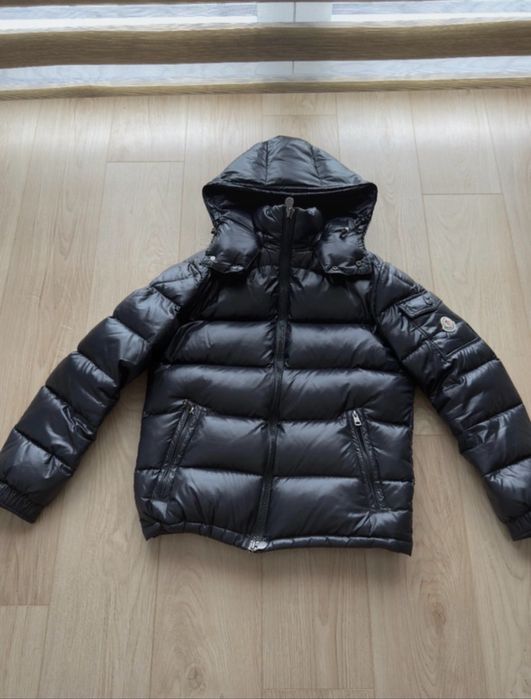 Geaca Moncler, marime M, noua