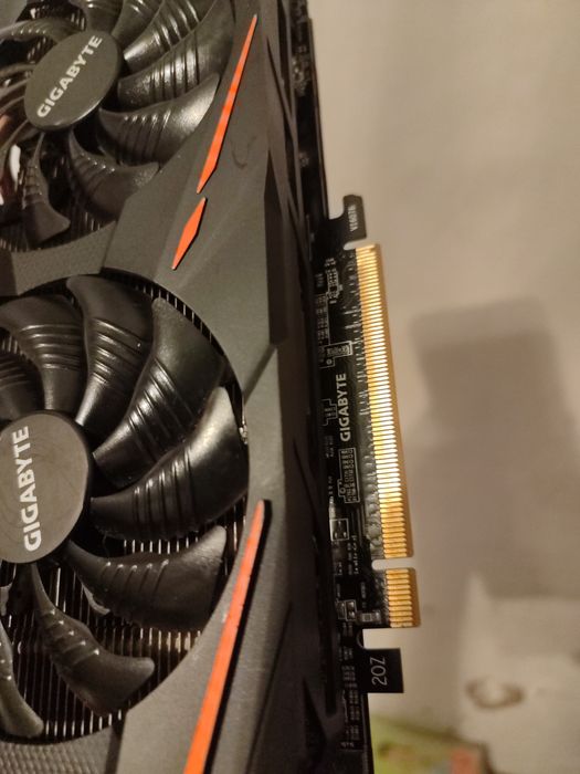 RX 570 4GB,  Gigabyte