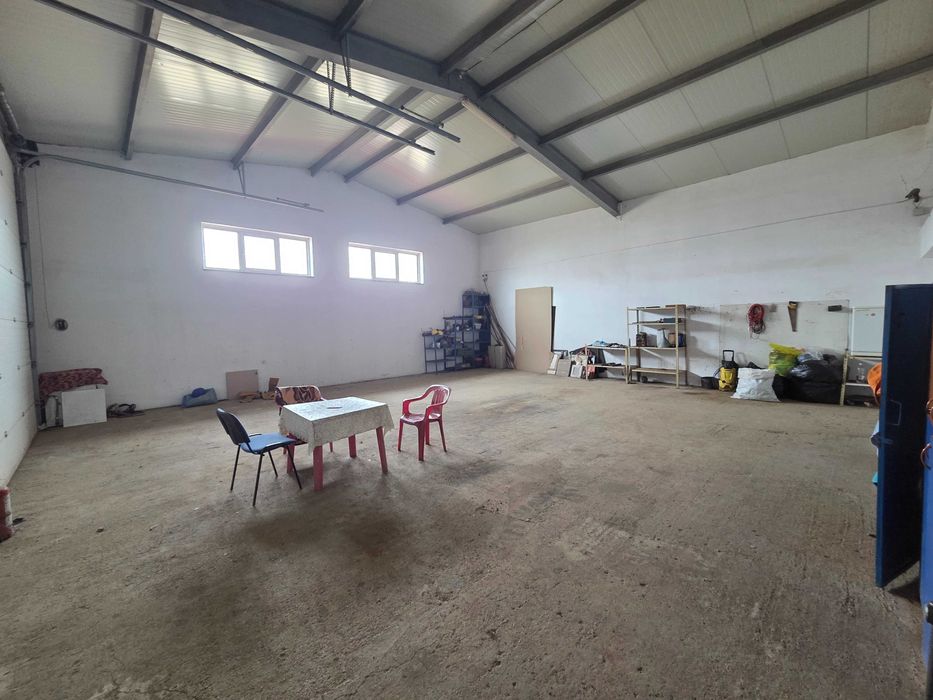 vanzare casa cu hala - Matei Millo Voluntari