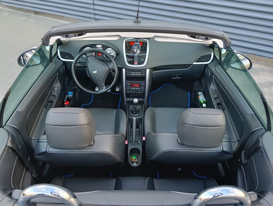 Peugeot 207 CC Cabrio 1.6 benzină - stare îngrijită