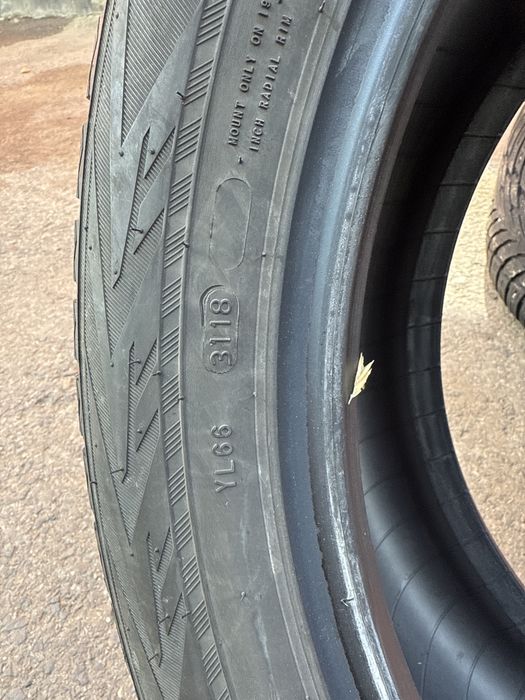 235-50-19 iarna nokian
