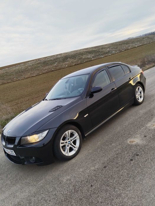 Vând bmw e90 seria 3 an 2007 motor 2.0d 163 cp manual