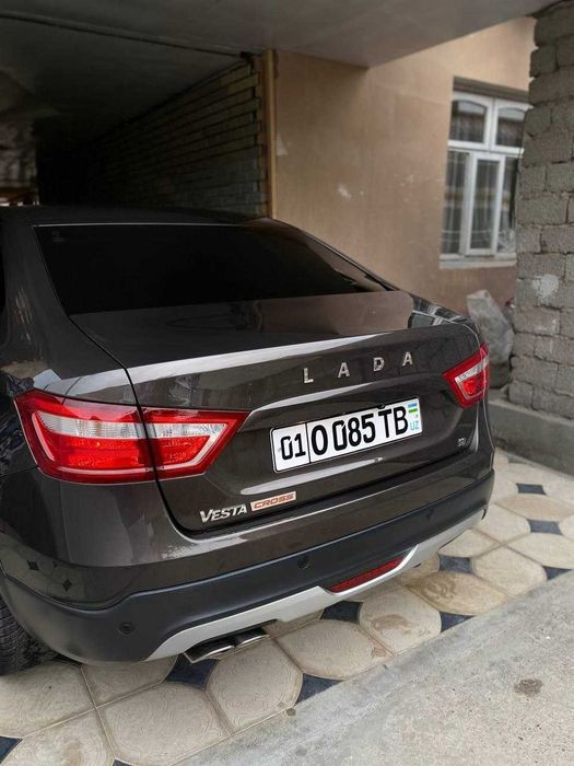 Lada vesta cross