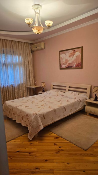 Сдам в долгосрочную аренду свою 4-х комнатную квартиру