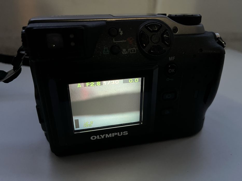 Aparat foto vintage Olympus CAMEDIA C-3000 Zoom