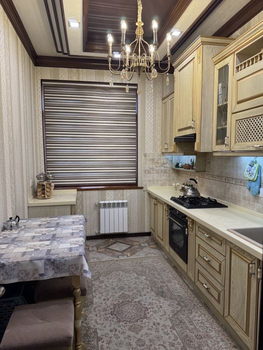 ХУВАЙДО махалласида коттедж дуплекс