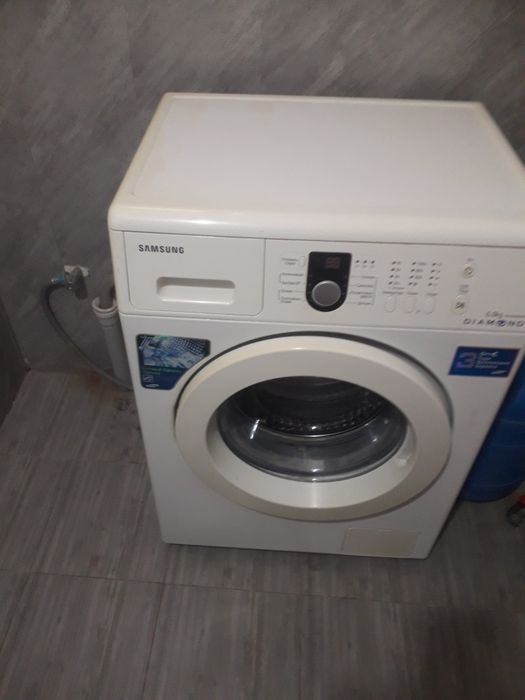 Кир машина холодильник срочно сотилади