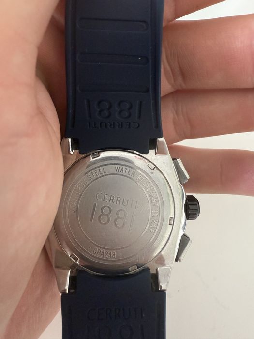 Оригинален Часовник Cerruti 1881 може и бартер