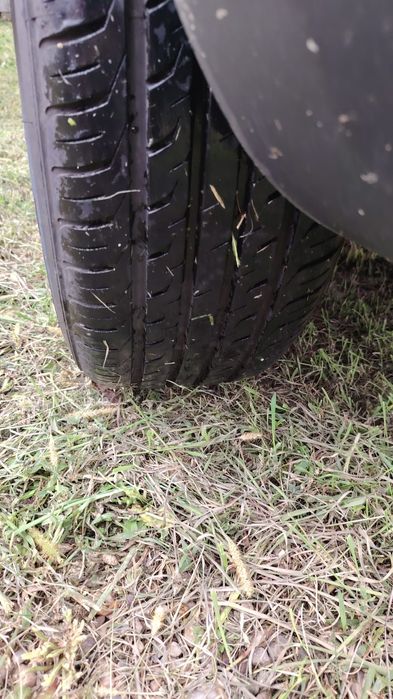 Jante aliaj Dacia Duster cu anvelope noi 215 65 16 dot 2023