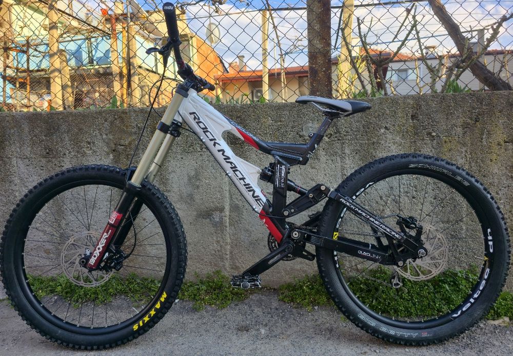 Даунхил мекица 26цола Rockmachine Boxxer , шок Въздушен  Rockshox  1x9