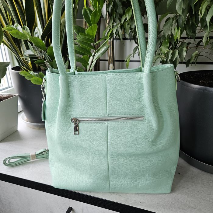 Сумка кожаная цвета Тиффани