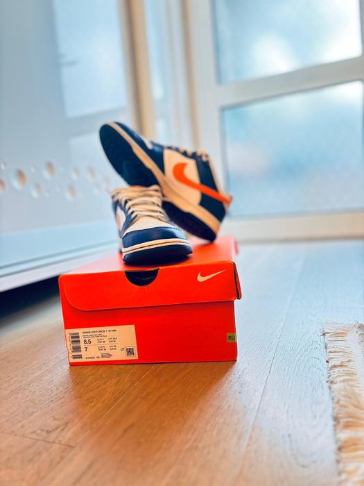 Adidasi Nike Air