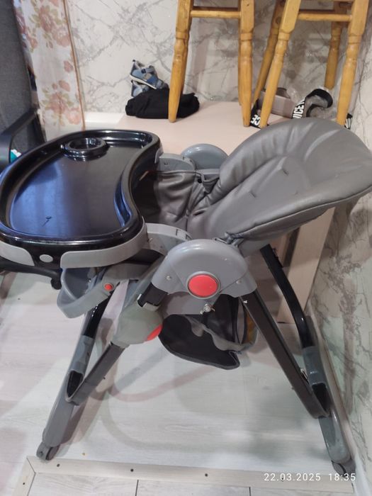 Стульчик для кормления