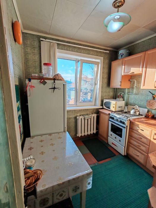 Продам 1 ком Караван