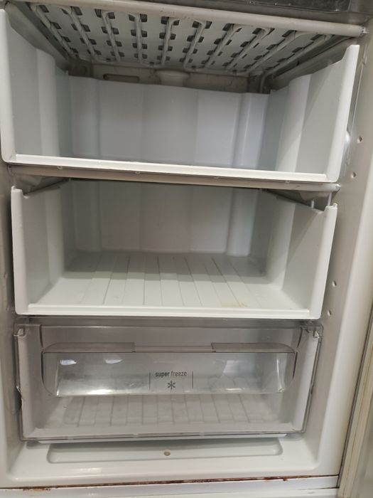 Холодильник б/у, 30000