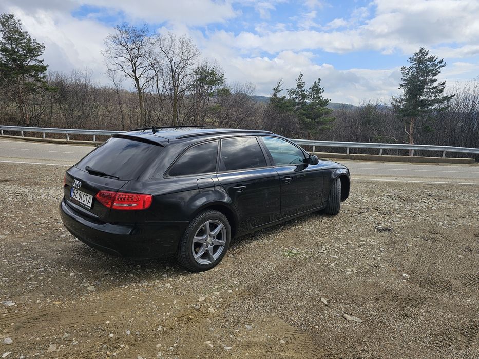 Audi a4b8    2011