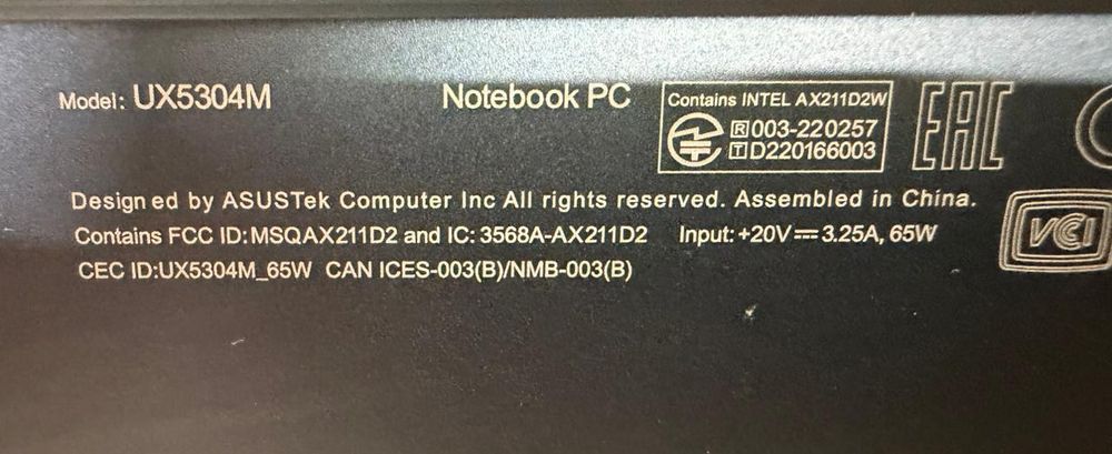 Asus Zenbook s 13 1TB ram 16 gb