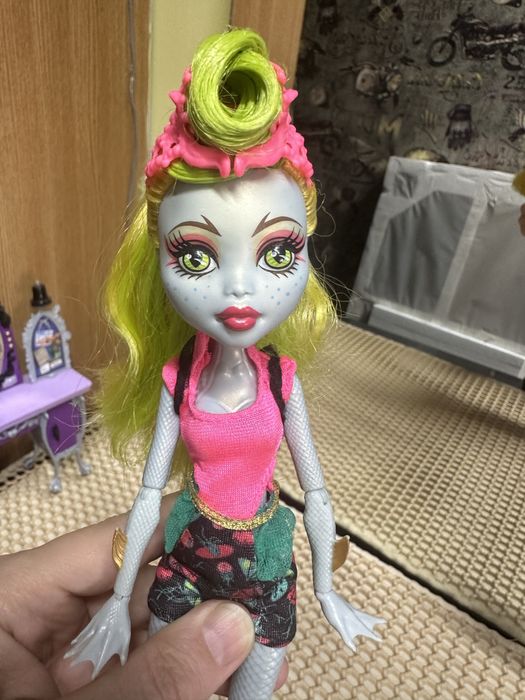 Продам куклу монстр хвй!