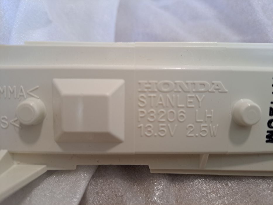 Мигач в огледала за Хонда Акорд VII и VIII от 2002г до 2015г