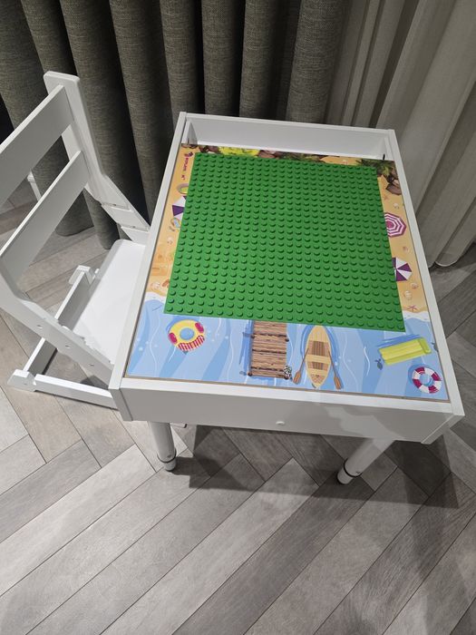 Детский стол и стул